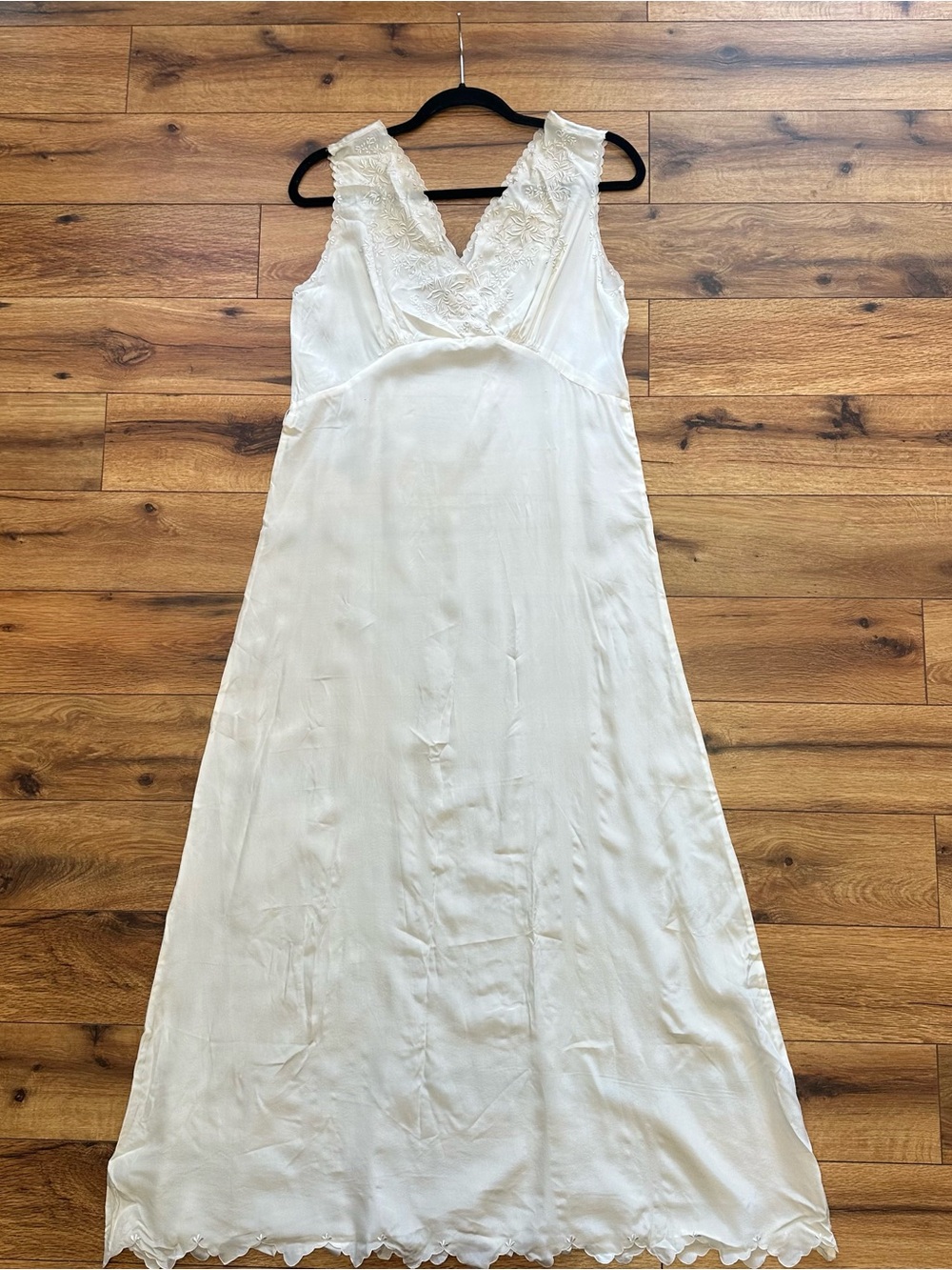 Vintage Red Peacock cream silk nightgown